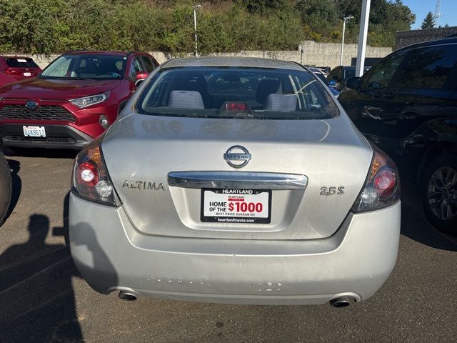 2011 Nissan Altima 2.5 S photo 6