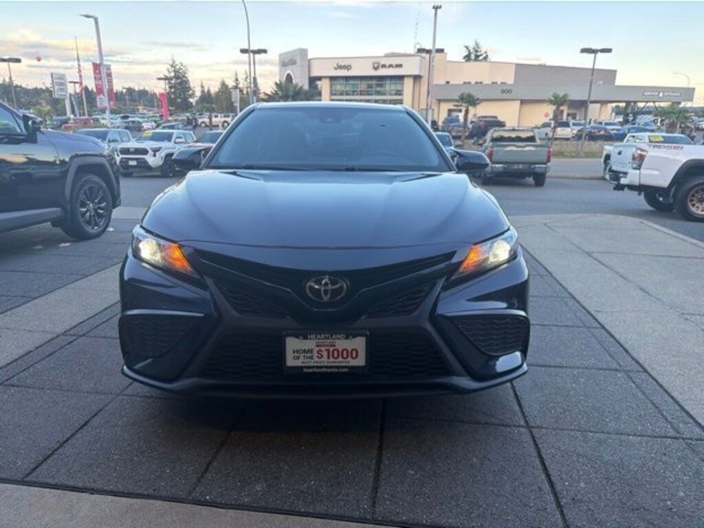 Used 2021 Toyota Camry SE Sedan