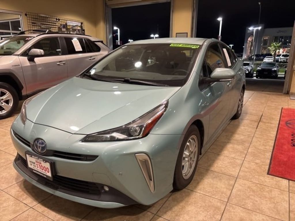 Used 2021 Toyota Prius Hatchback