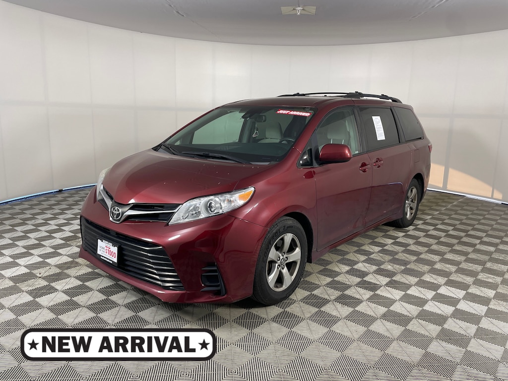 Used 2019 Toyota Sienna LE 8 Passenger Van