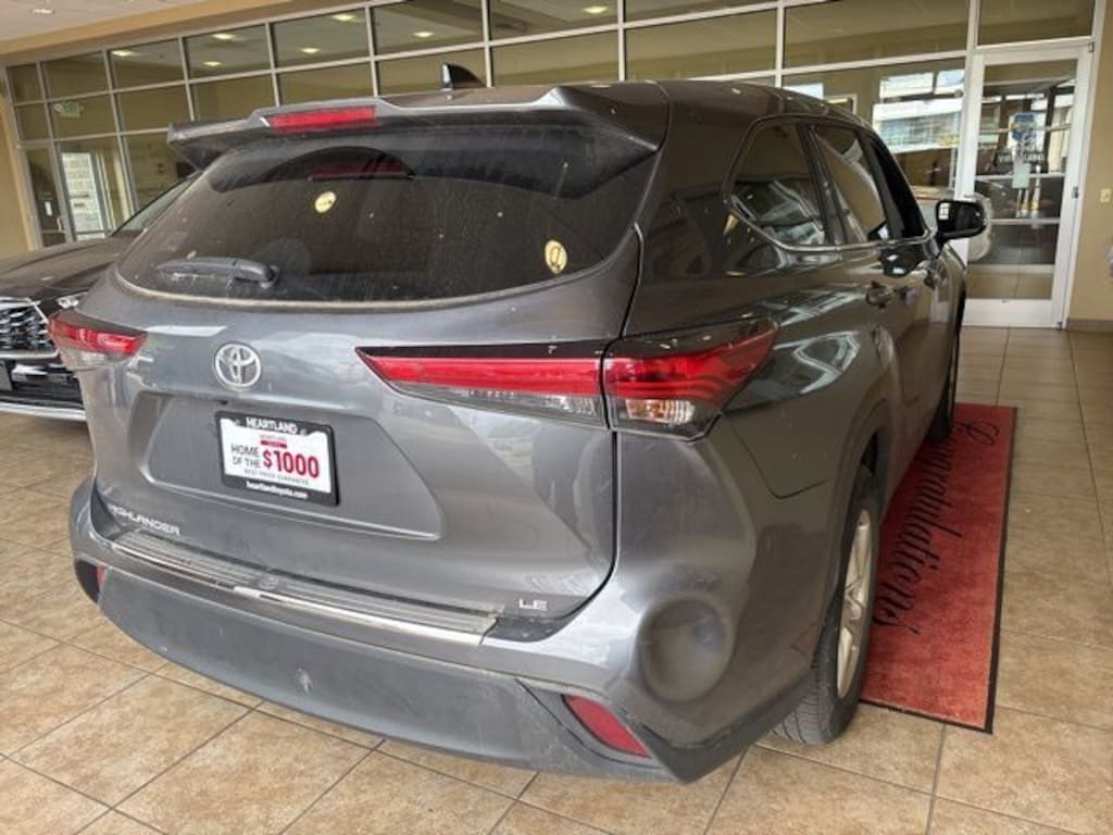Used 2023 Toyota Highlander SUV