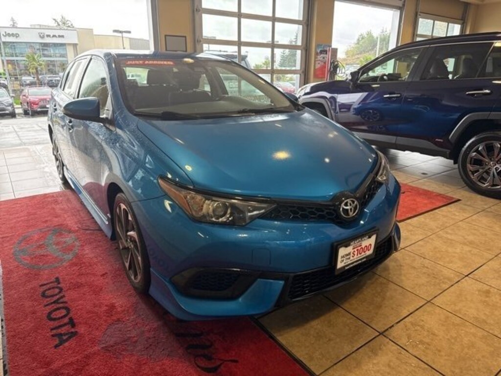 Used 2018 Toyota Corolla iM Base Hatchback