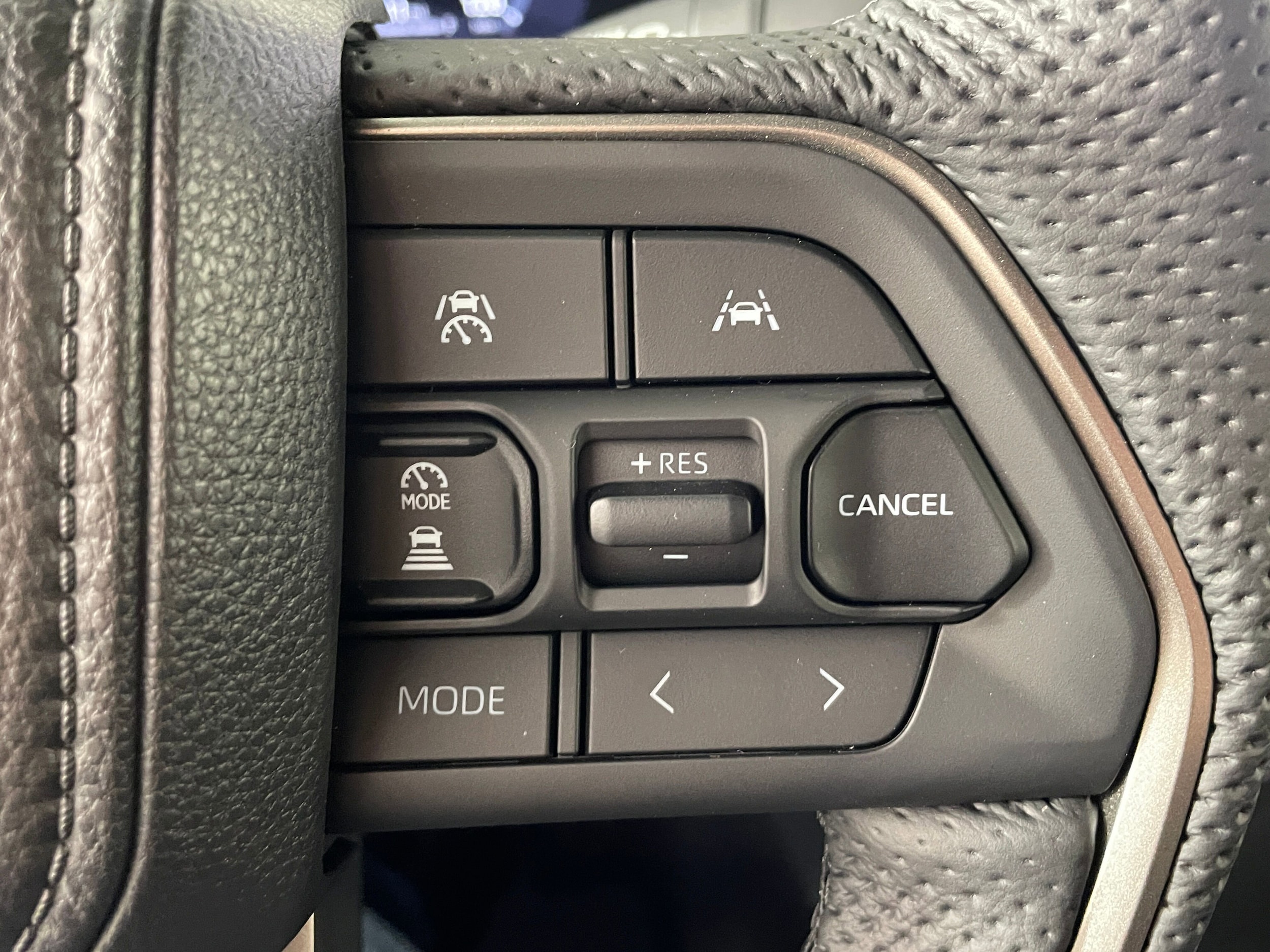 2026 Toyota Tacoma TRD Off Road - Photo 9