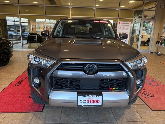 2021 Toyota 4Runner TRD Off Road Premium photo 2