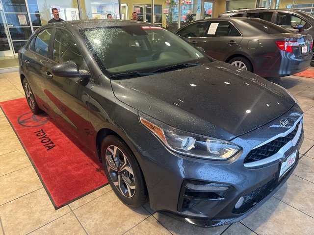 2019 Kia Forte LXS photo 3