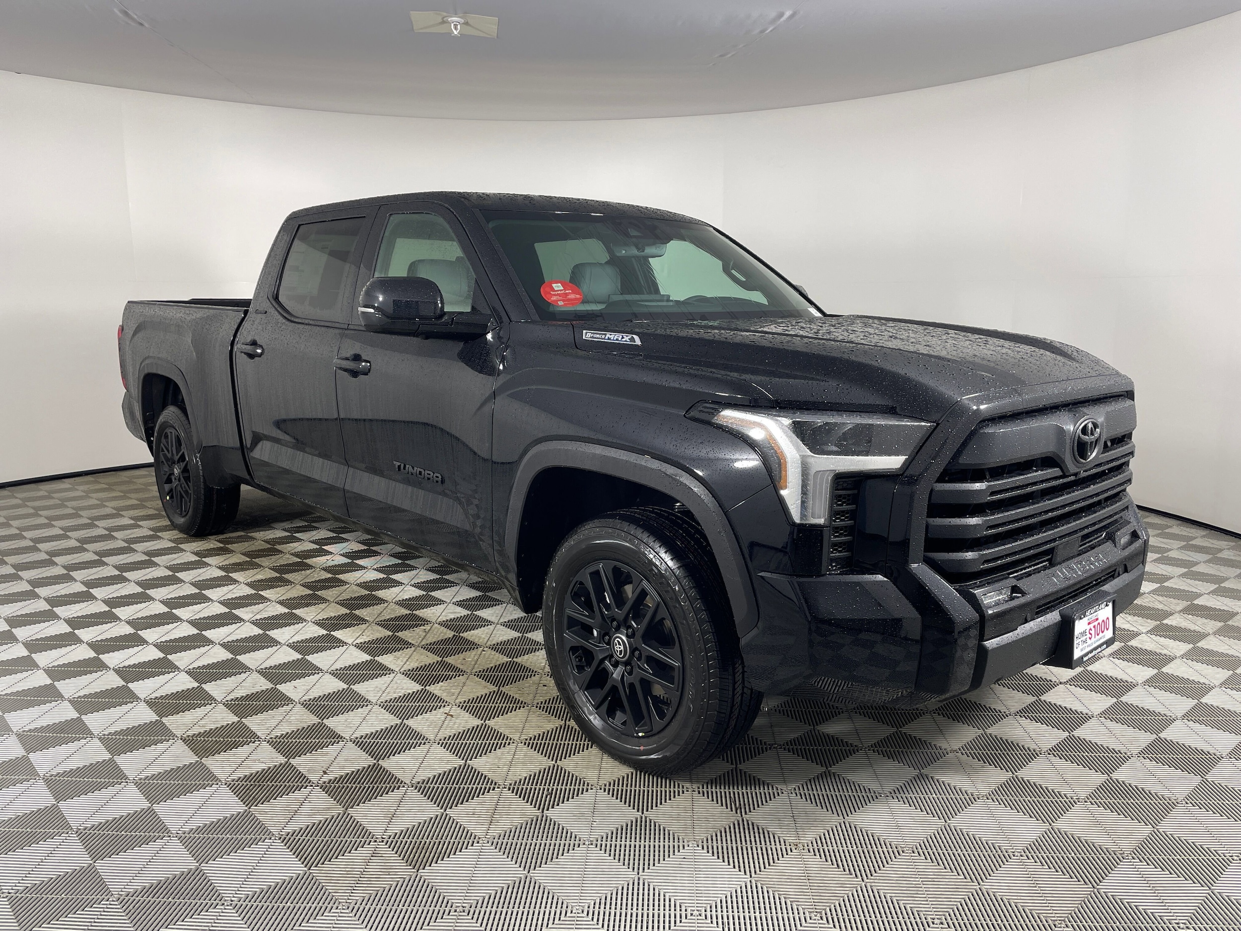 2026 Toyota Tundra Limited - Photo 7