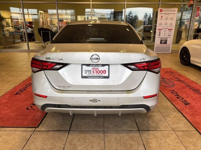 2021 Nissan Sentra SV photo 5