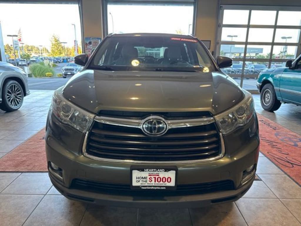Used 2014 Toyota Highlander Limited Platinum V6 SUV