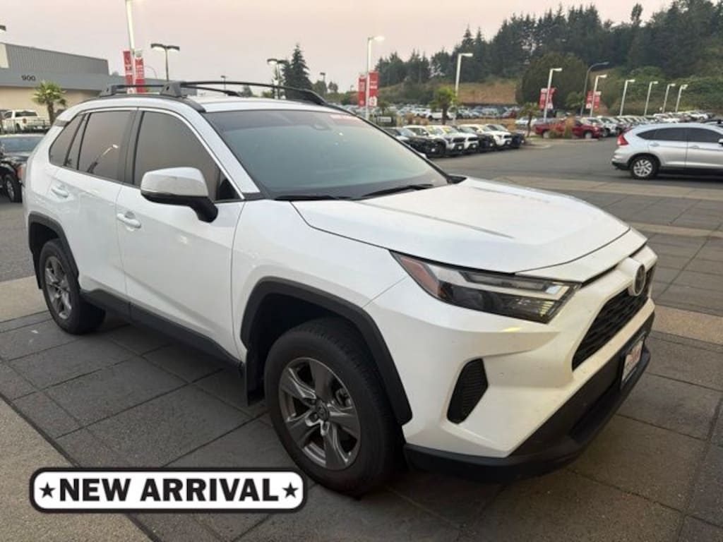 Used 2024 Toyota RAV4 XLE SUV
