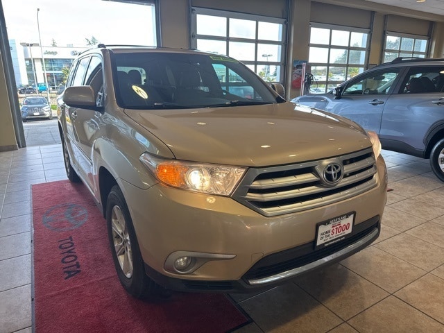 2012 Toyota Highlander SE