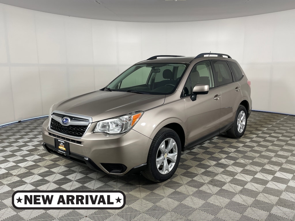 Used 2015 Subaru Forester 2.5i Premium (CVT) SUV