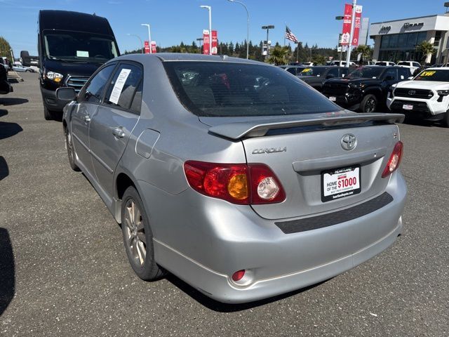 2009 Toyota Corolla XLE photo 4
