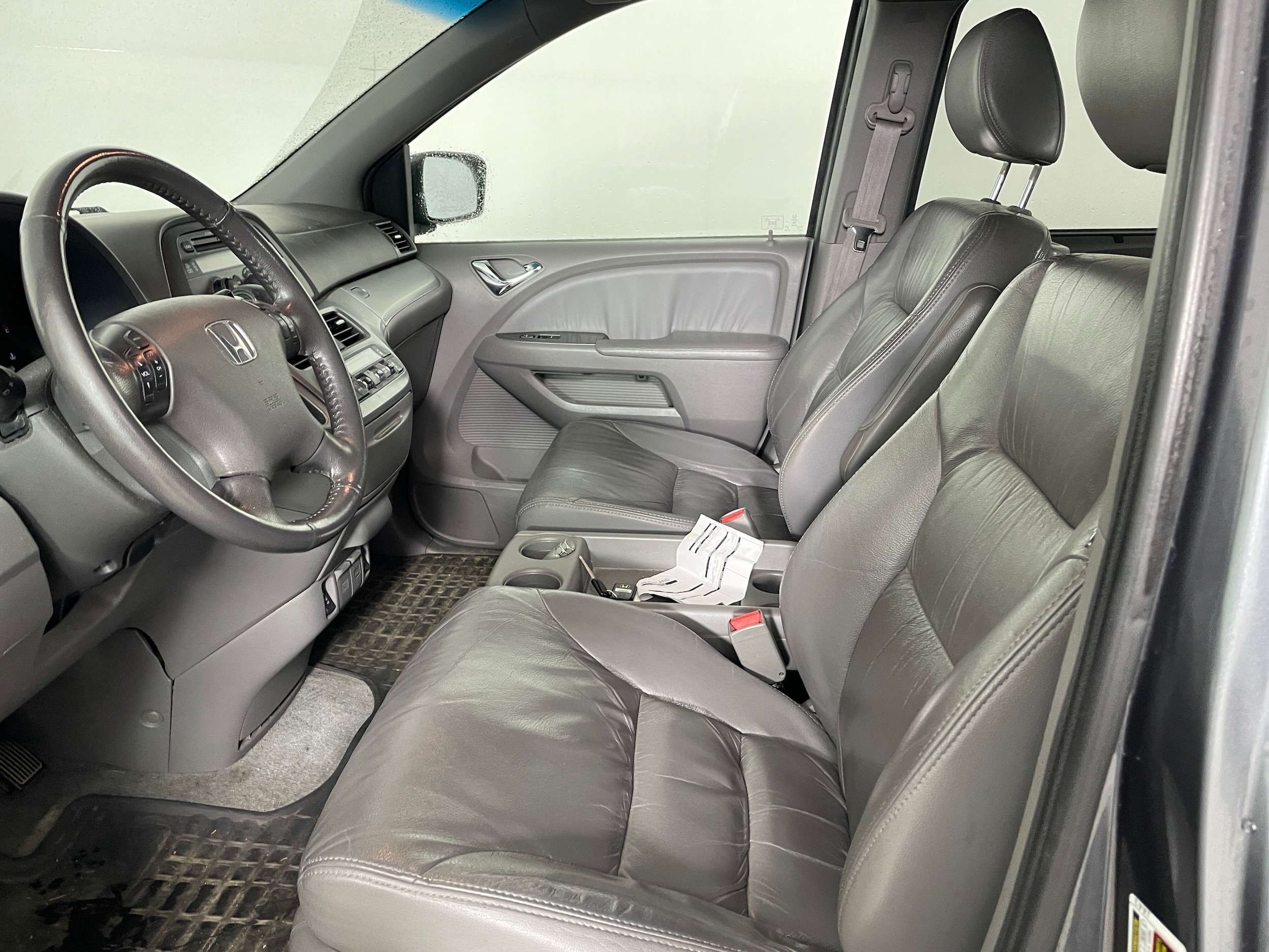 Used 2010 Honda Odyssey EX-L with VIN 5FNRL3H67AB084930 for sale in Bremerton, WA