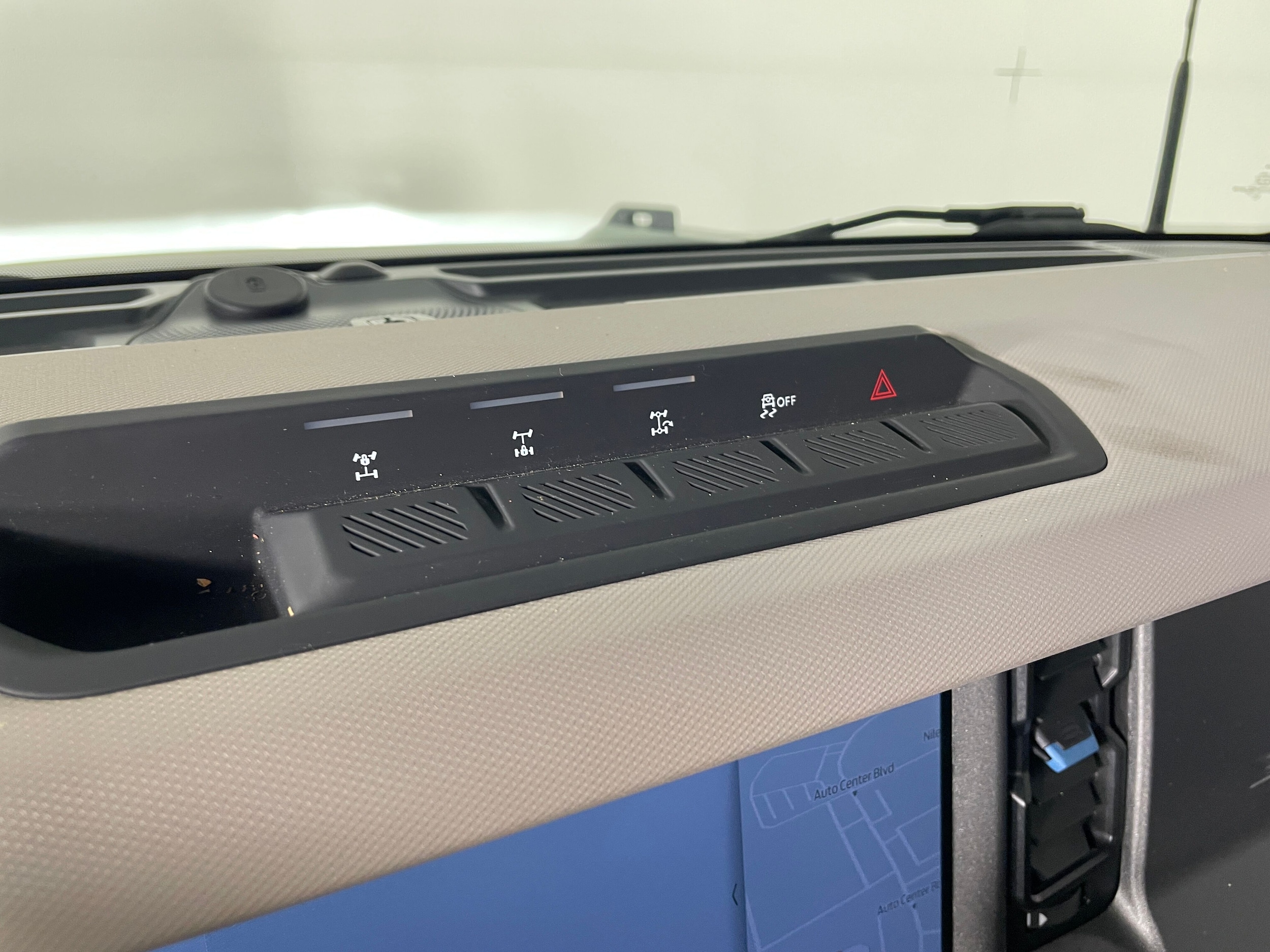 2024 Ford Bronco Wildtrak photo 3