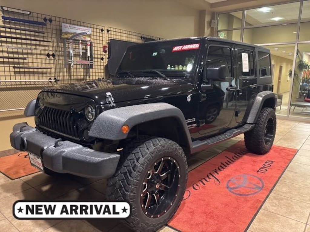 Used 2018 Jeep Wrangler JK Unlimited Sport 4x4 SUV