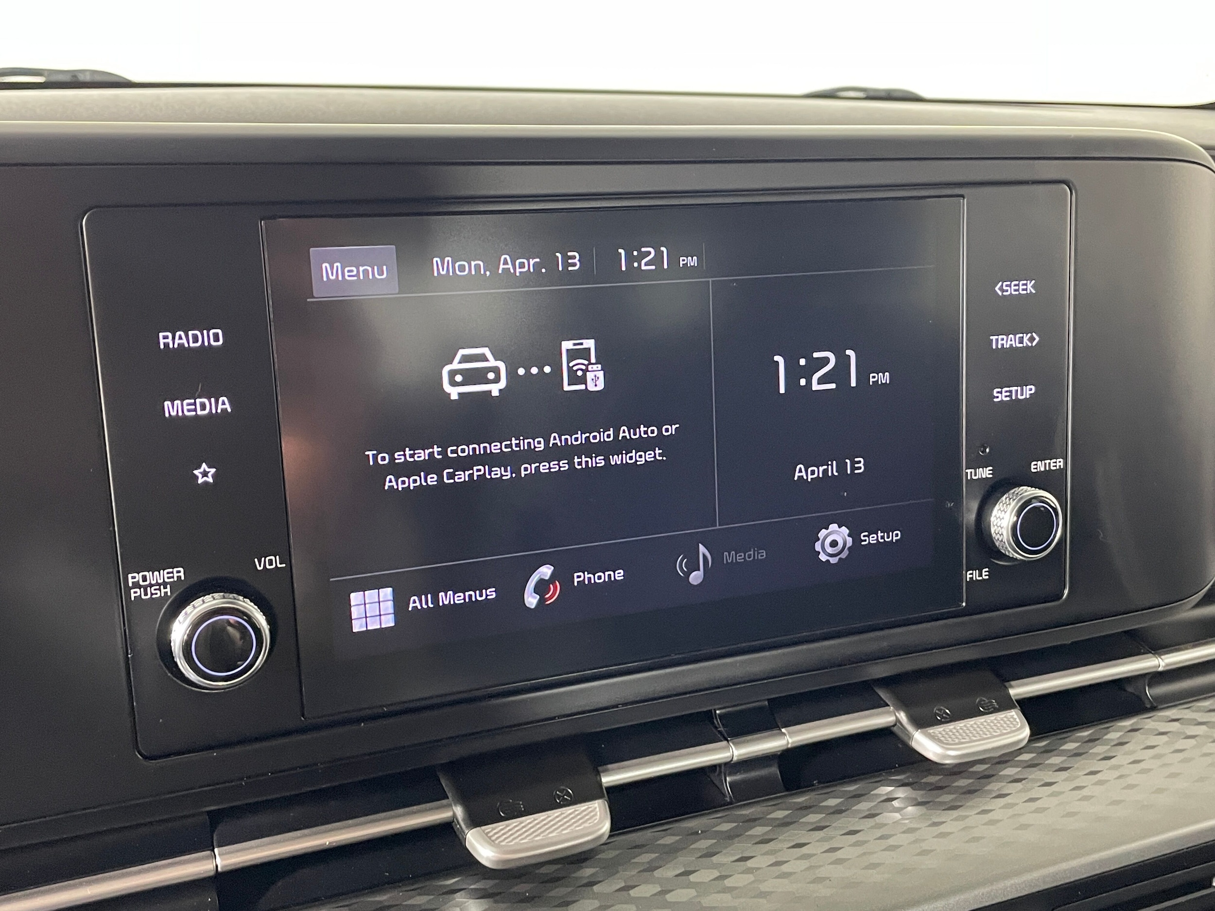 2022 Kia Carnival LXS photo 6