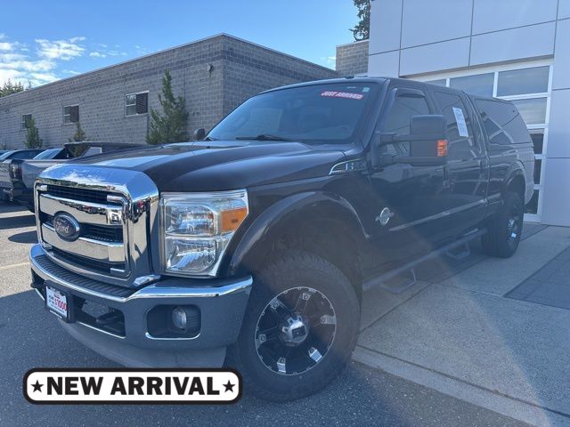 2013 Ford F-250 Lariat 4x4 Crew Cab 172 in's photo