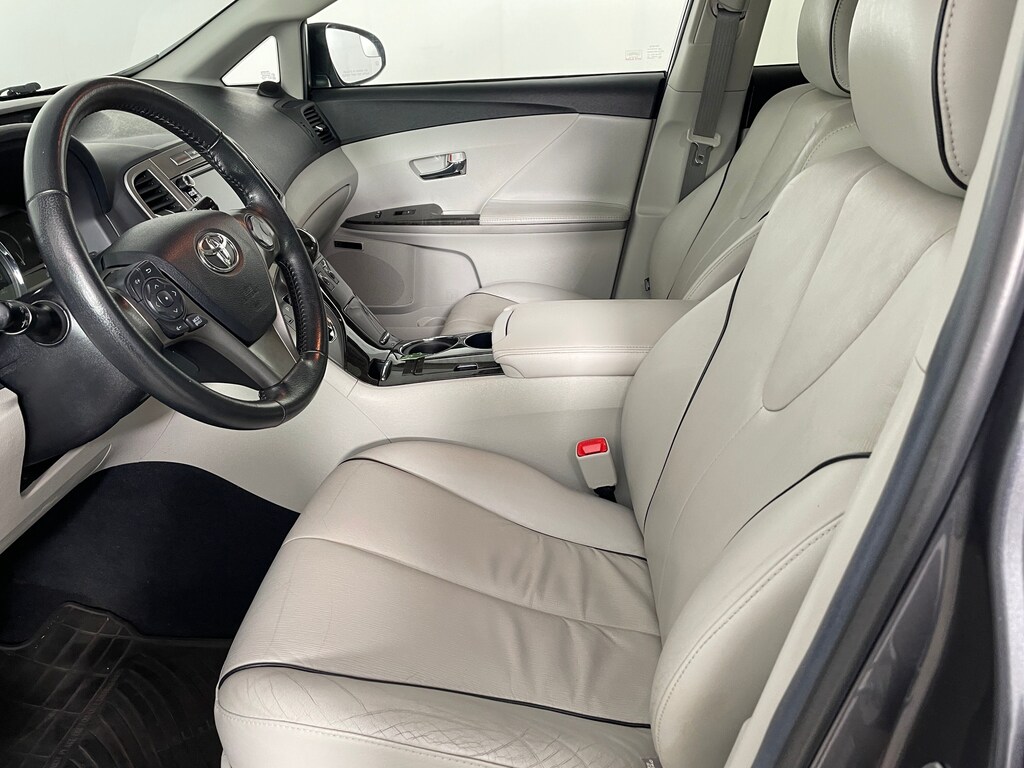 Used 2014 Toyota Venza XLE 4 WD V6 Crossover