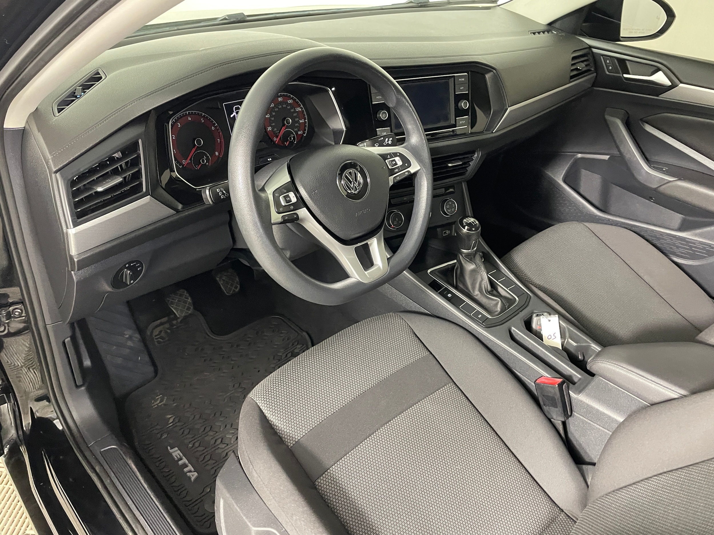 2019 Volkswagen Jetta 1.4T S photo 2