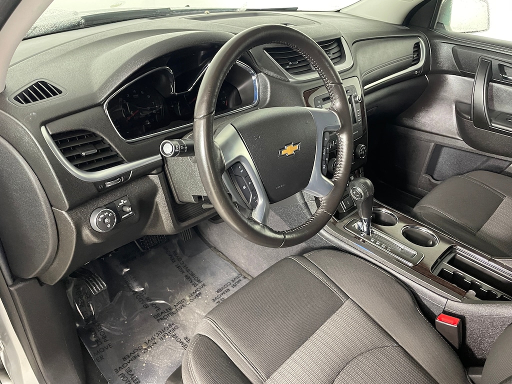 Used 2016 Chevrolet Traverse LT w/1LT SUV