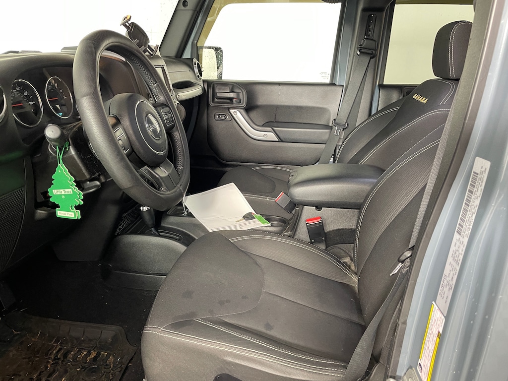 Used 2015 Jeep Wrangler Unlimited Sahara 4x4 SUV