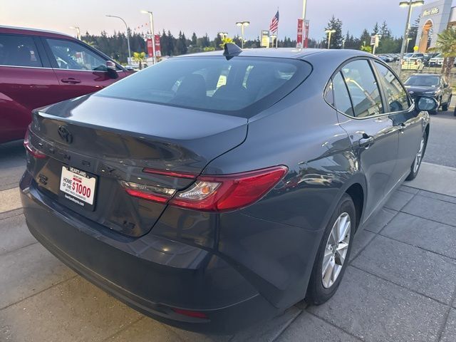 2025 Toyota Camry LE photo 5