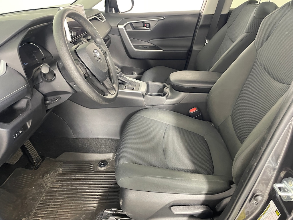 Used 2024 Toyota RAV4 LE SUV