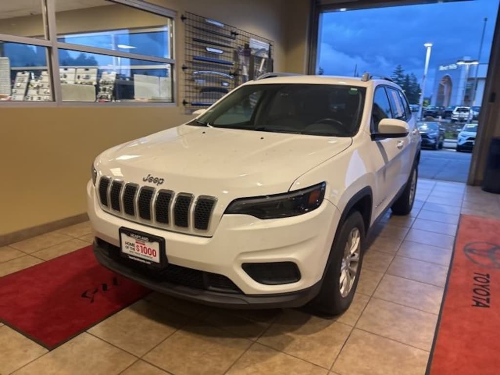 Used 2021 Jeep Cherokee Latitude SUV