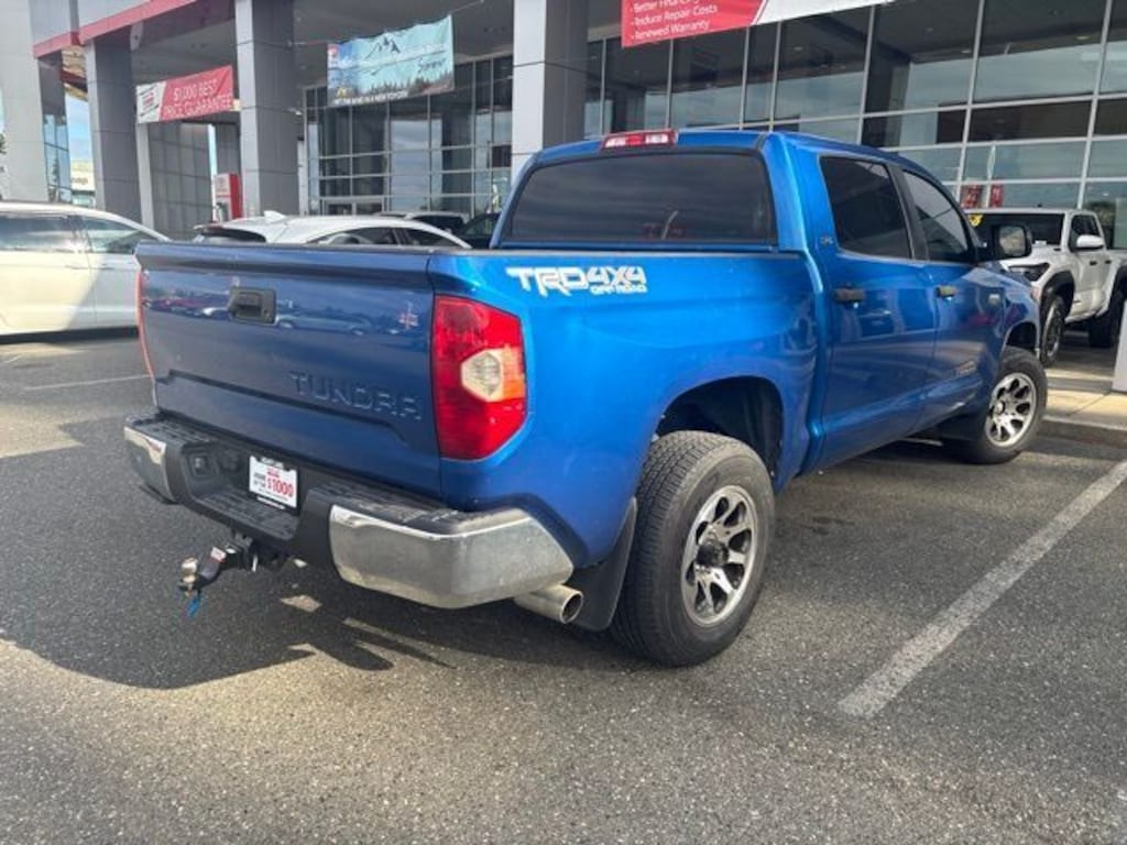 Used 2017 Toyota Tundra SR5 5.7L V8 Truck CrewMax