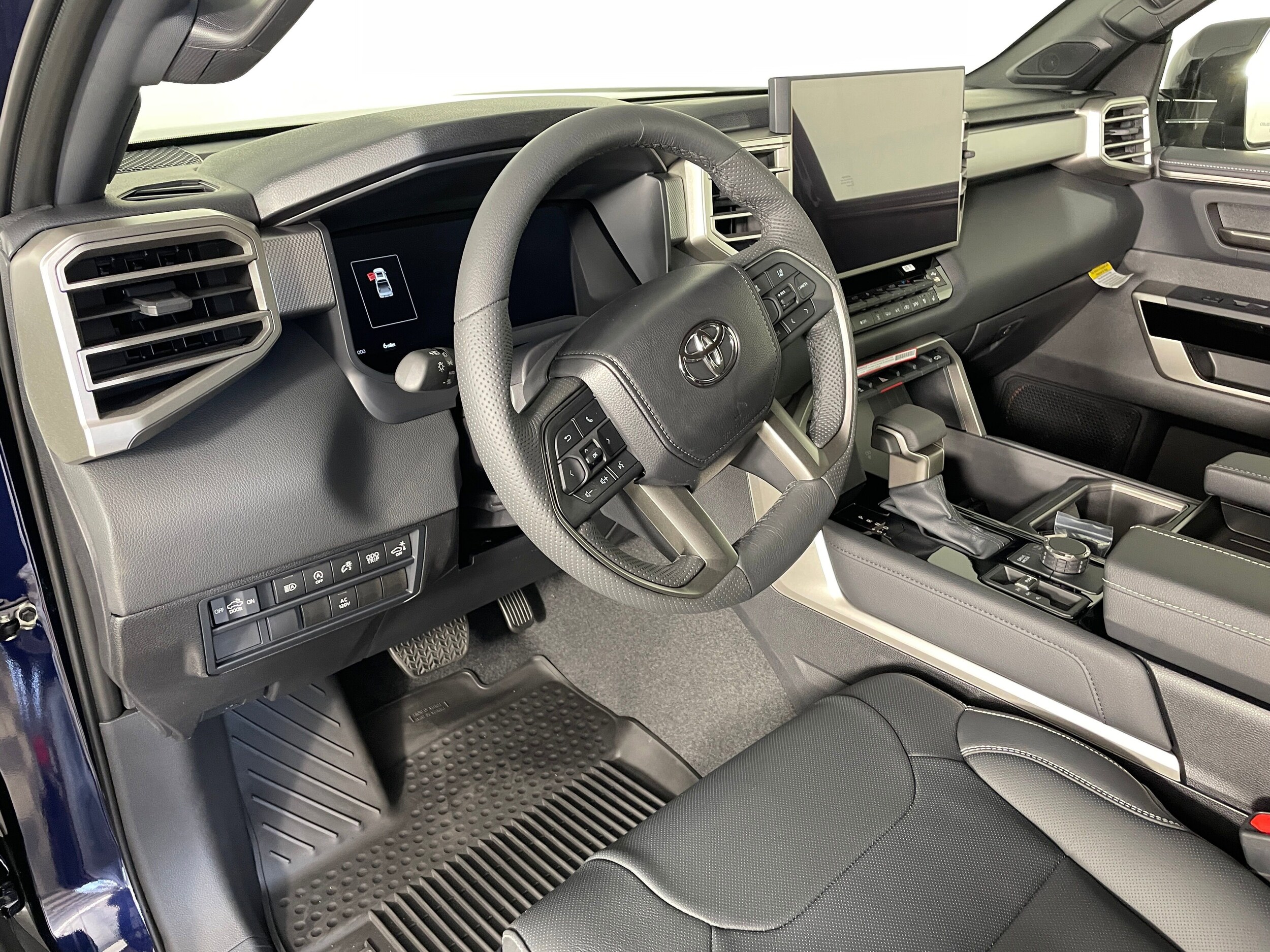 2026 Toyota Tundra Limited CrewMax photo 2