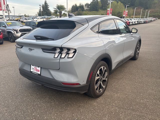 2024 Ford Mustang Mach-E Select photo 4