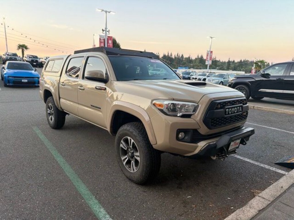 Used 2017 Toyota Tacoma TRD Sport V6 Truck Double Cab