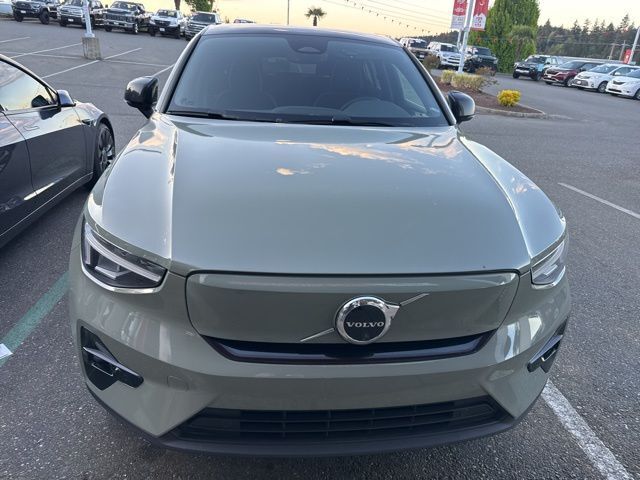 2023 Volvo C40 Recharge Pure Electric Twin Plus photo 2