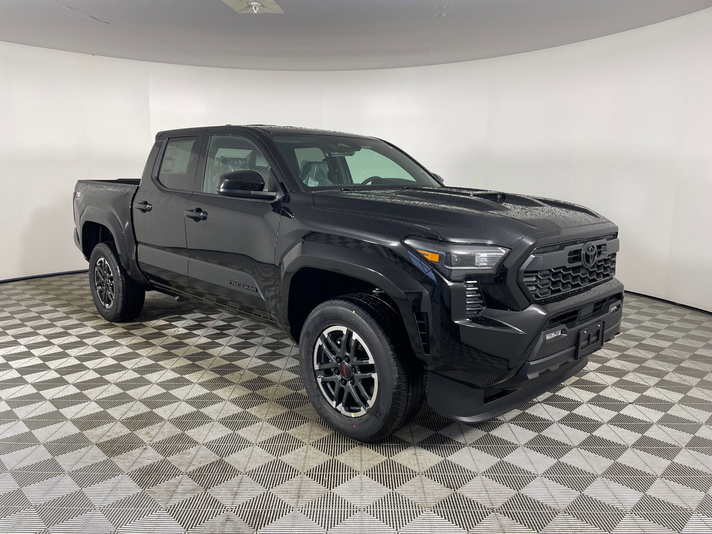 2026 Toyota Tacoma TRD Sport - Photo 7