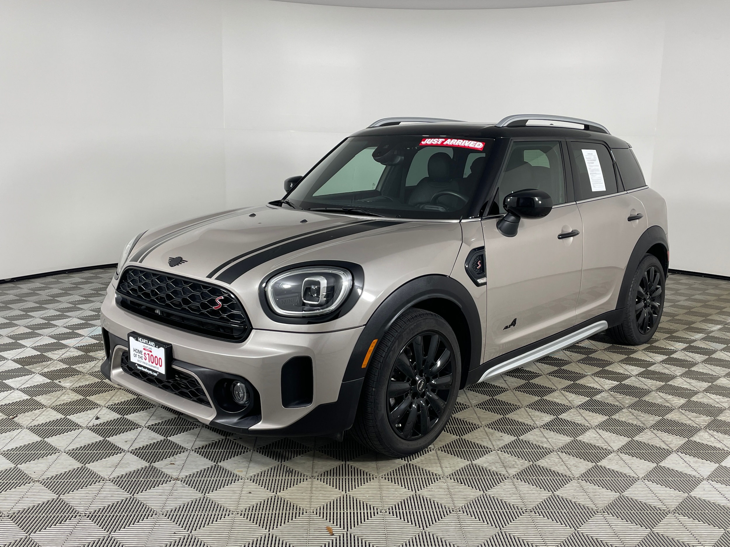 2023 MINI Countryman S's photo