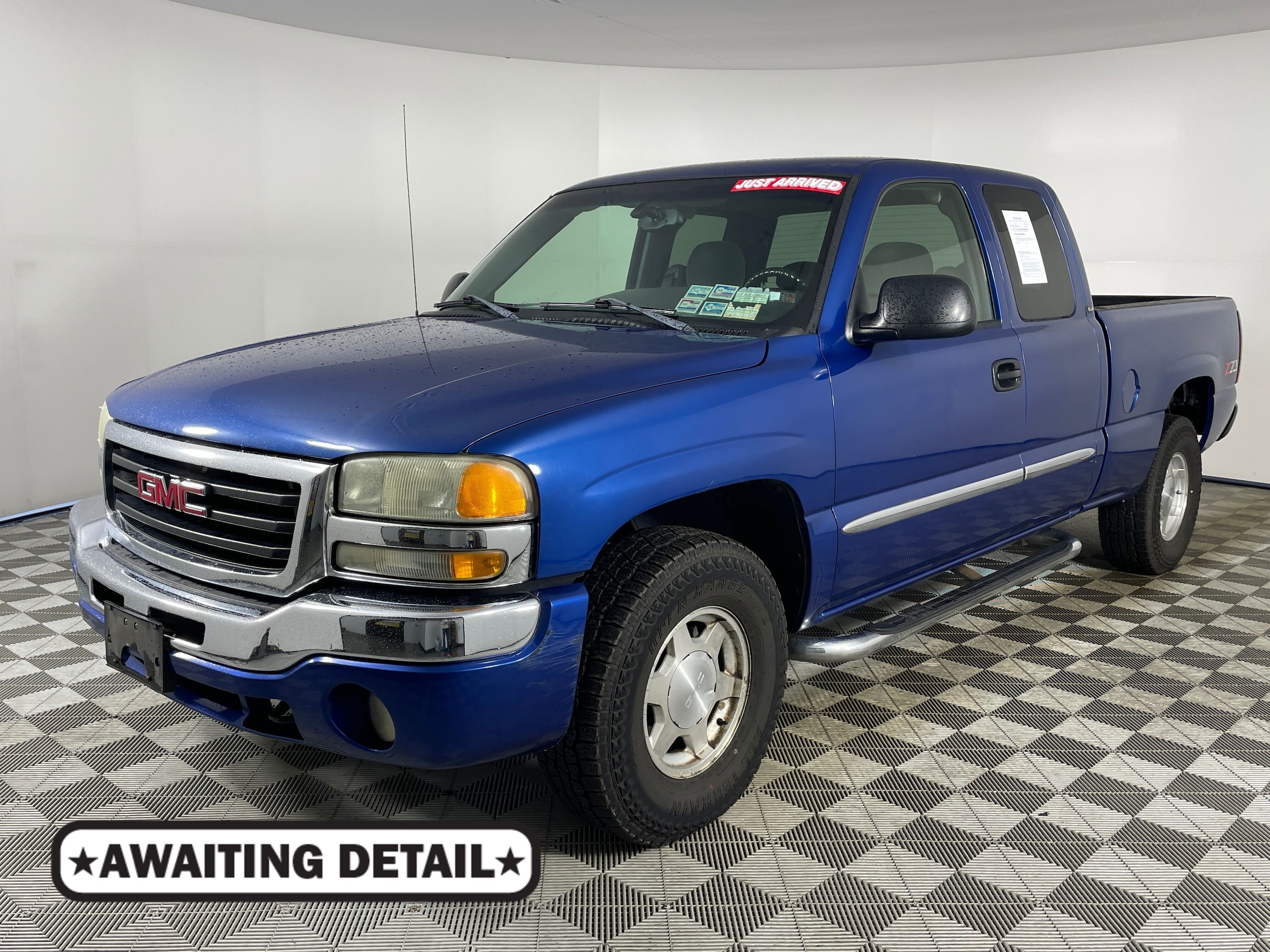 2004 GMC Sierra 1500 SLE's photo