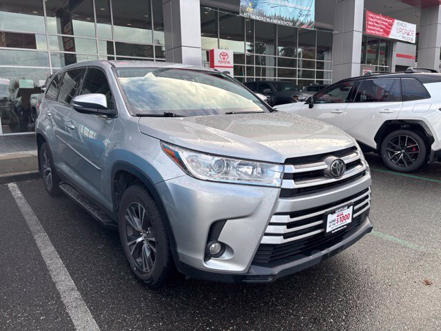 Used 2019 Toyota Highlander LE I4 SUV