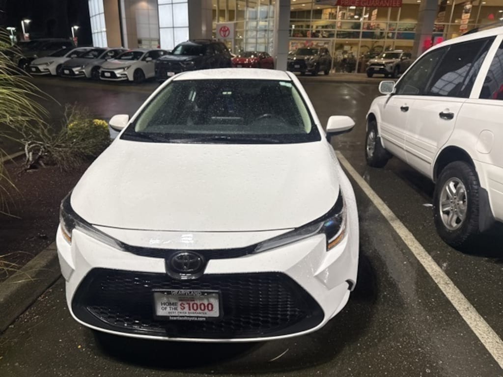 Used 2020 Toyota Corolla LE Sedan