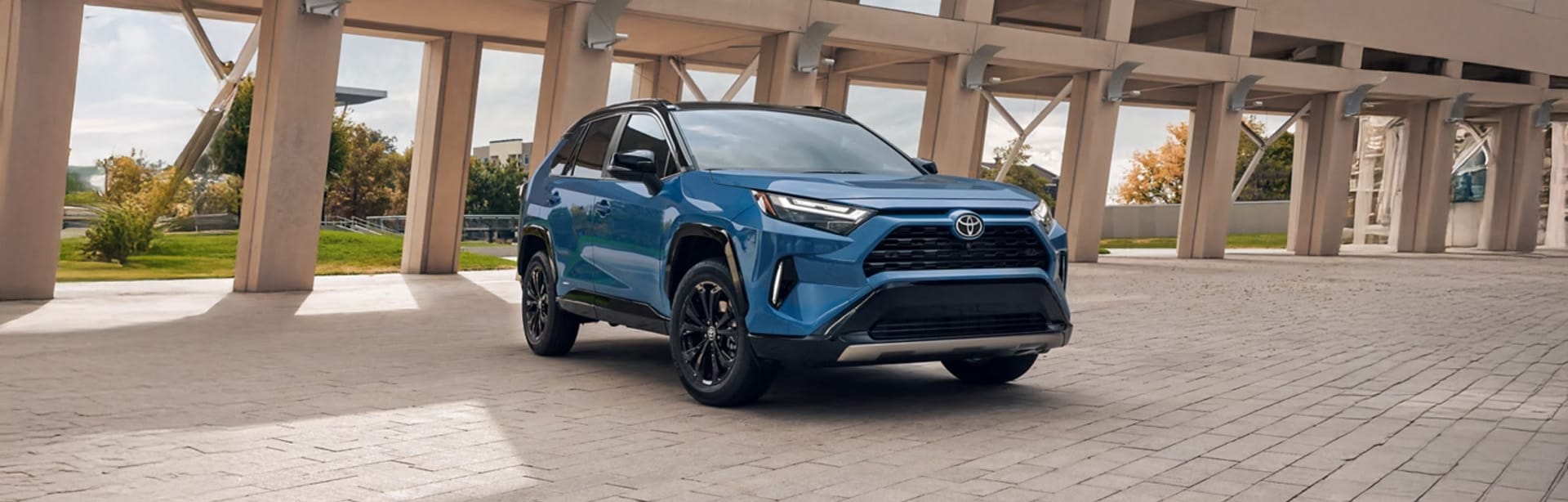 2025 Toyota RAV4 Hybrid.jpg