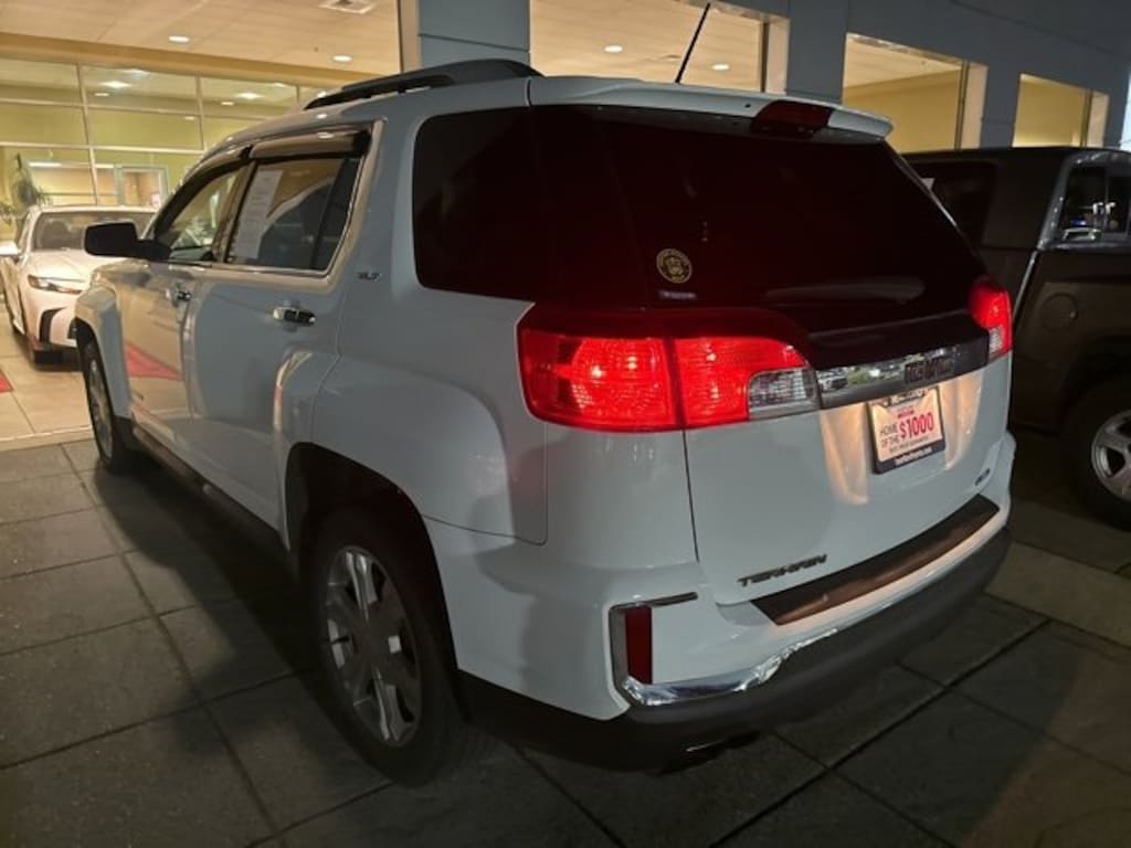 Used 2017 GMC Terrain SLT SUV