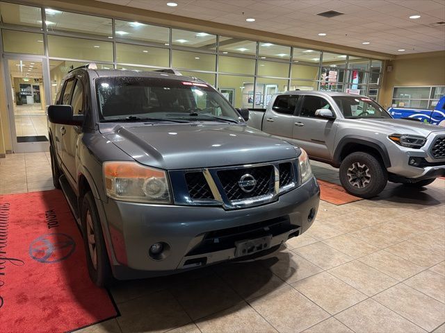 2015 Nissan Armada photo 3