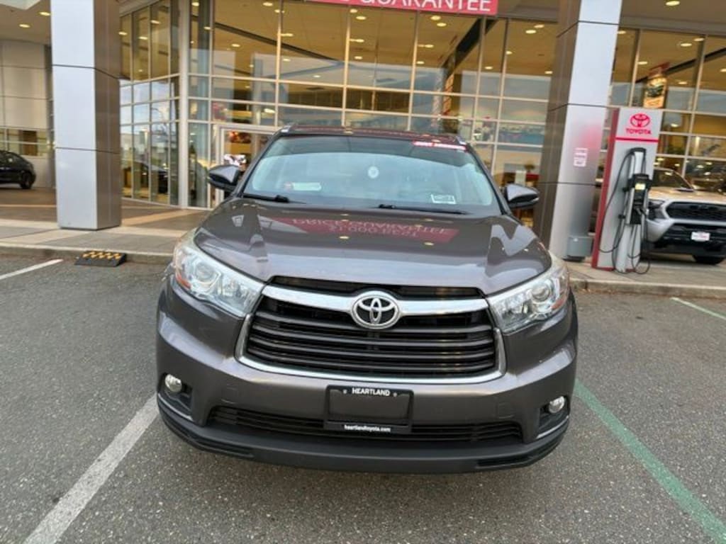 Used 2016 Toyota Highlander XLE V6 SUV
