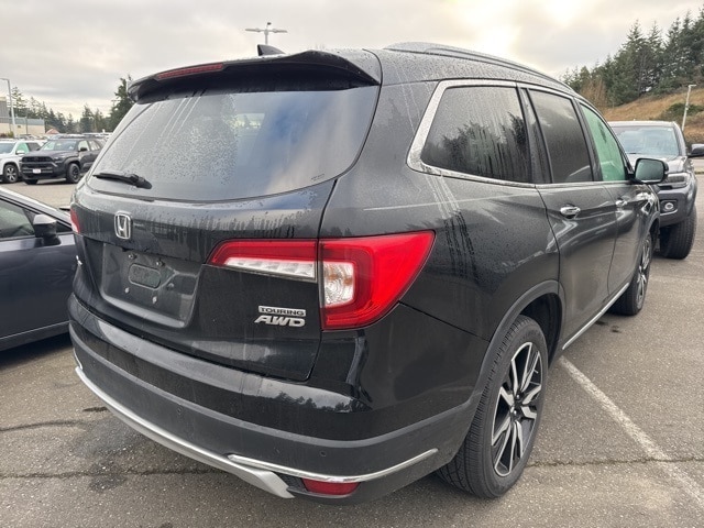 2022 Honda Pilot Touring 7 Passenger photo 5