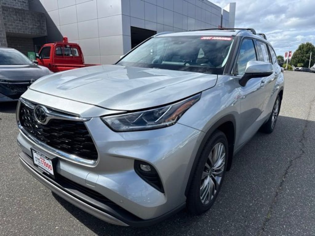 Used 2021 Toyota Highlander Platinum SUV