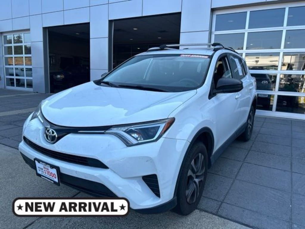 Used 2016 Toyota RAV4 LE SUV