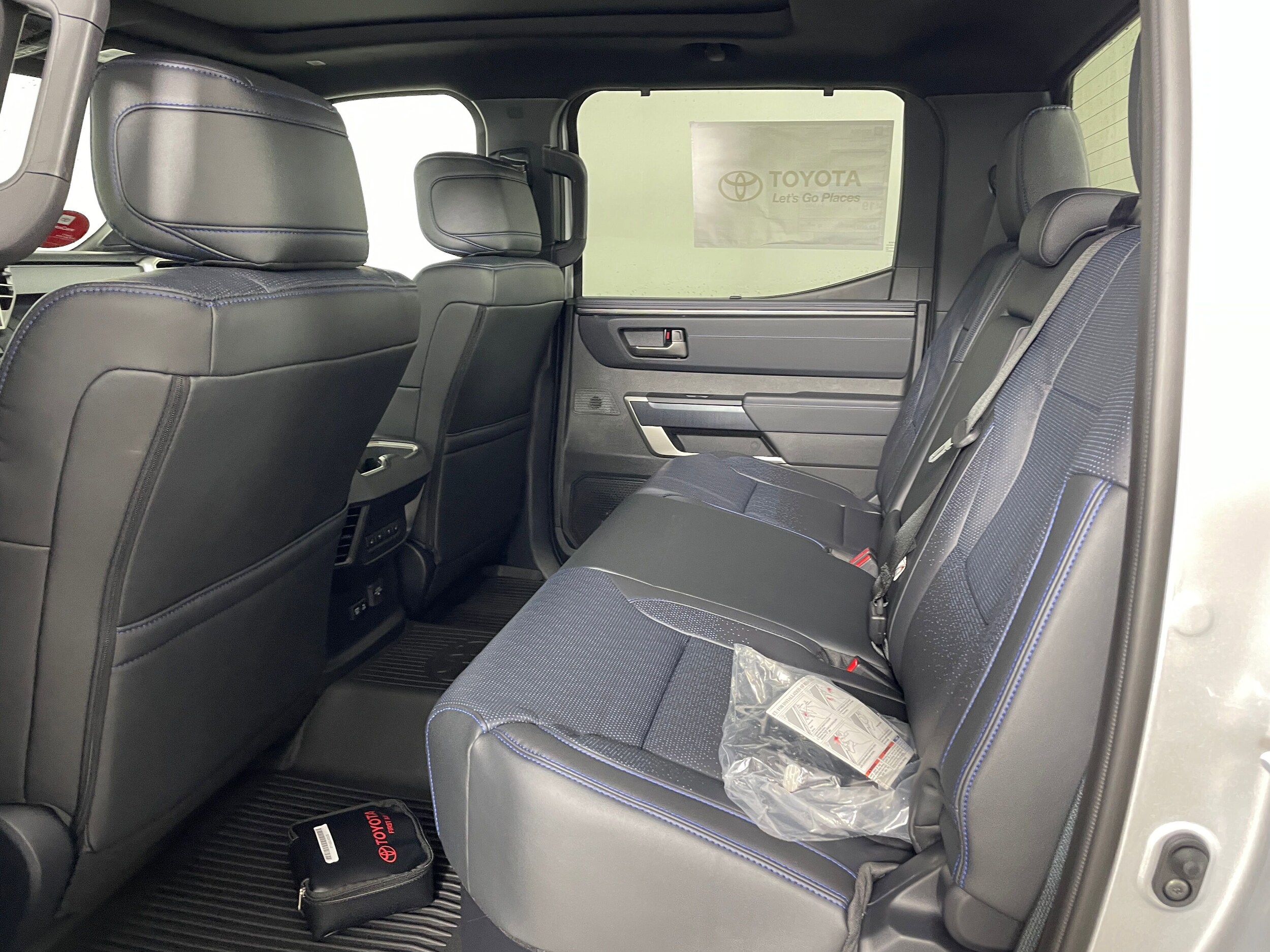 2026 Toyota Tundra Platinum CrewMax photo 4