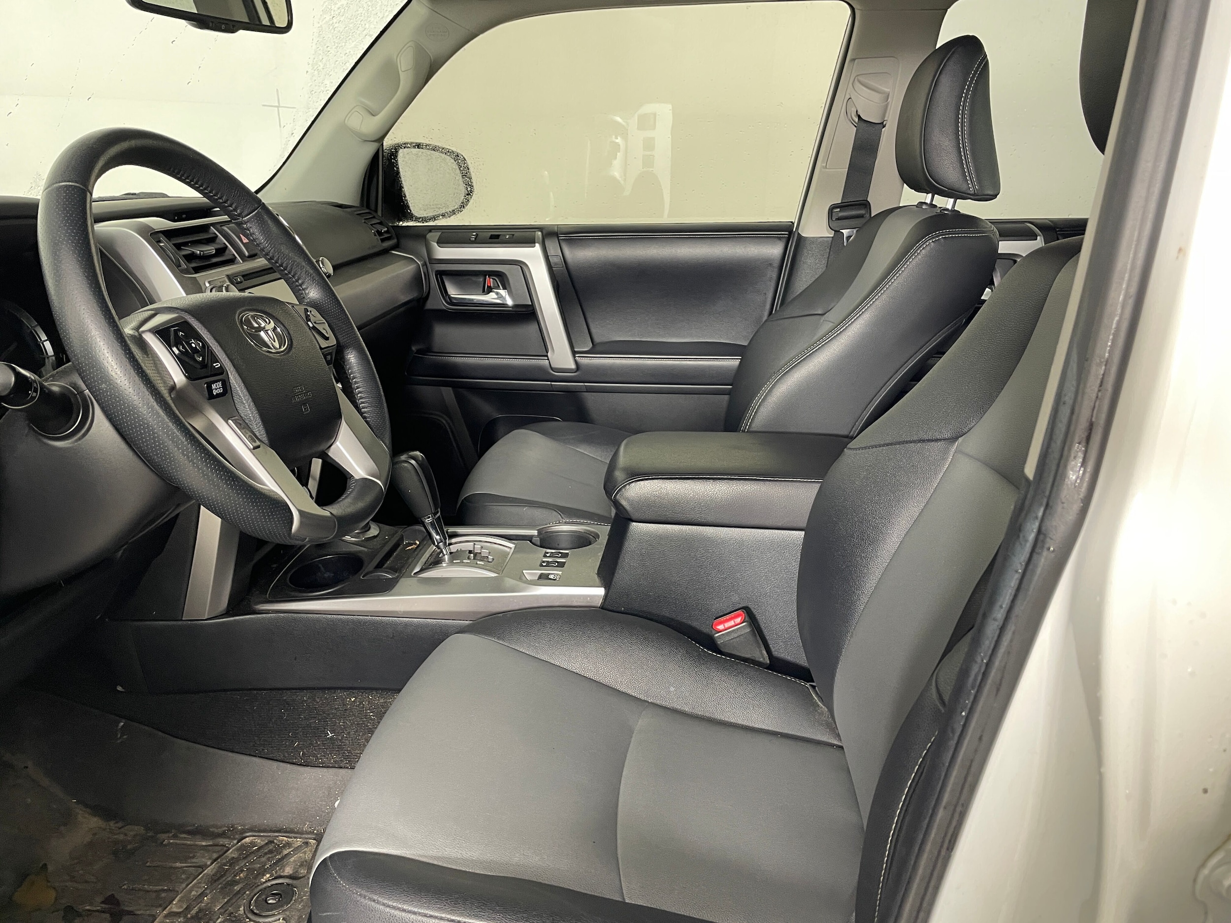 2019 Toyota 4Runner SR5 Premium photo 2