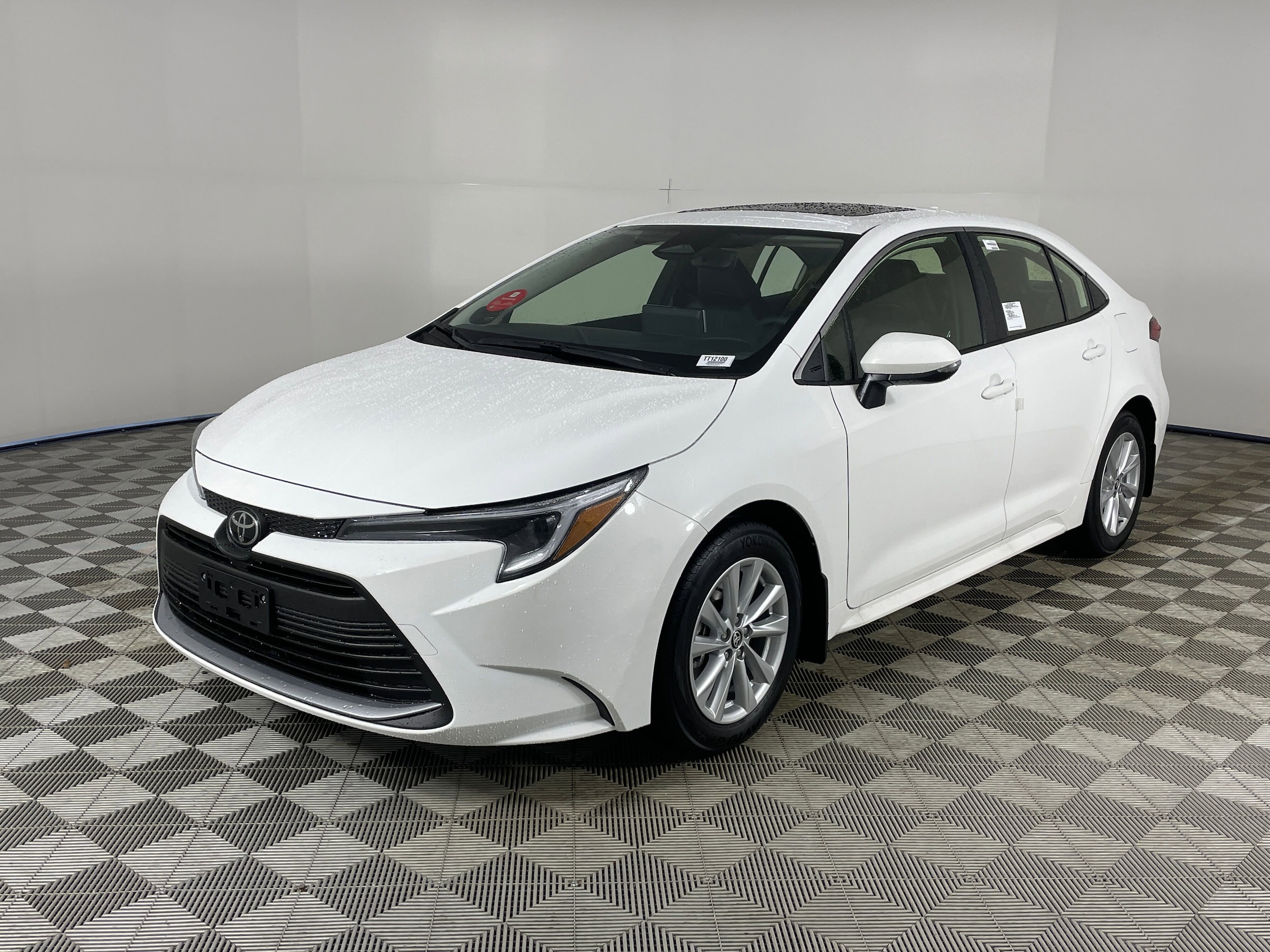 2026 Toyota Corolla Hybrid XLE SEDAN 