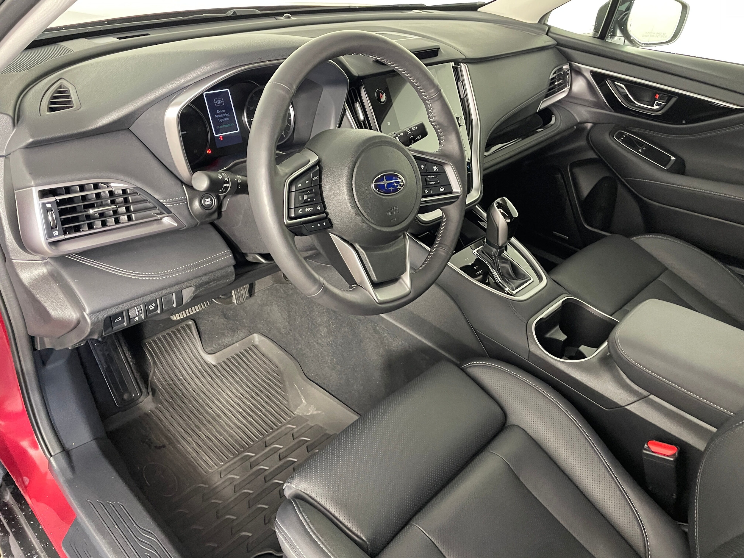 2023 Subaru Outback Touring photo 2