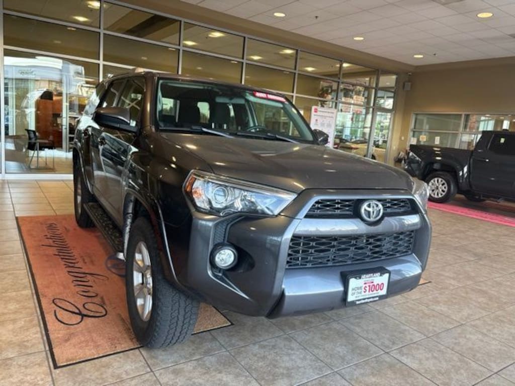 Used 2014 Toyota 4Runner 4WD SR5 SUV